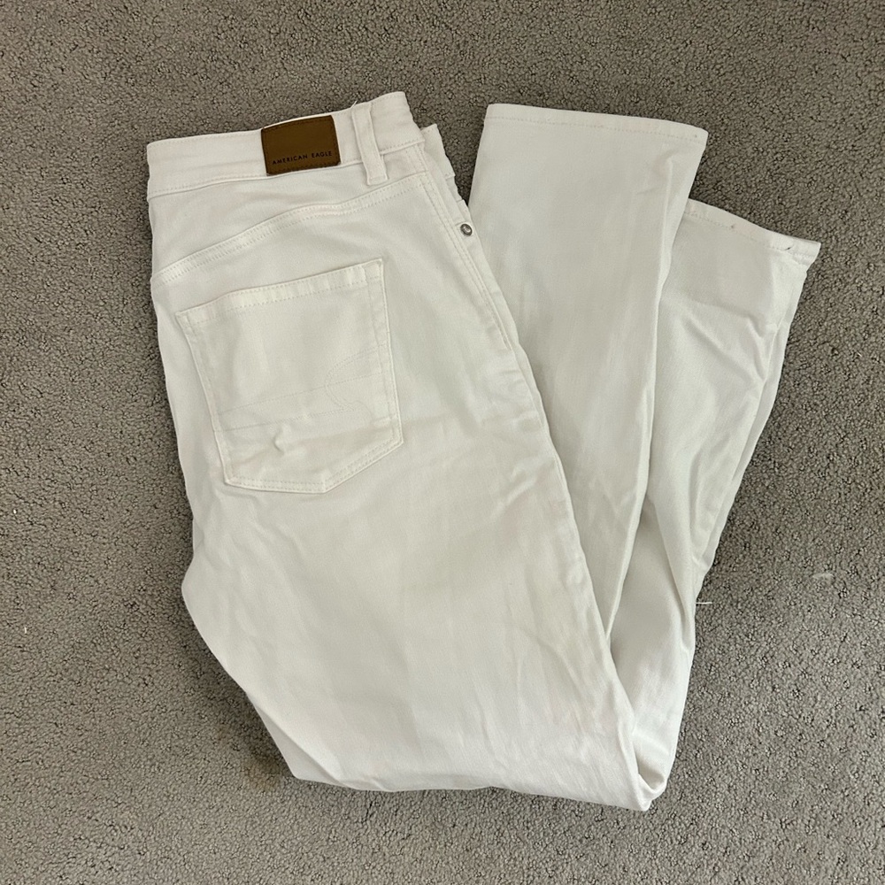 American Eagle Mom Jean High Waisted